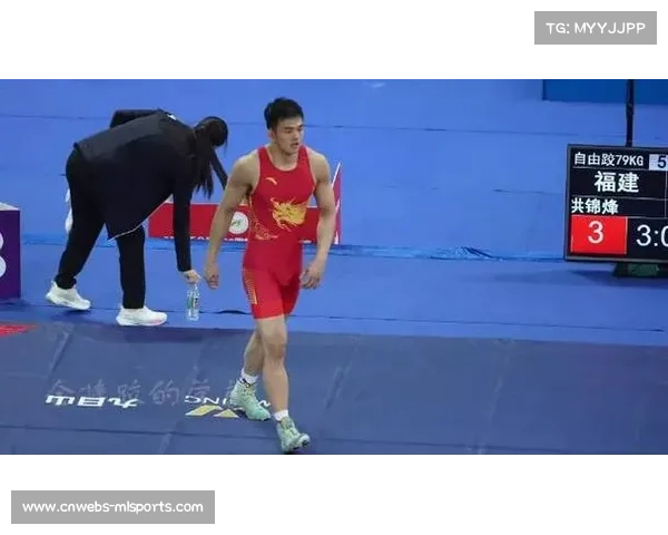 新疆比拉力·库万勇夺全国U20自由跤70公斤级铜牌为家乡争光